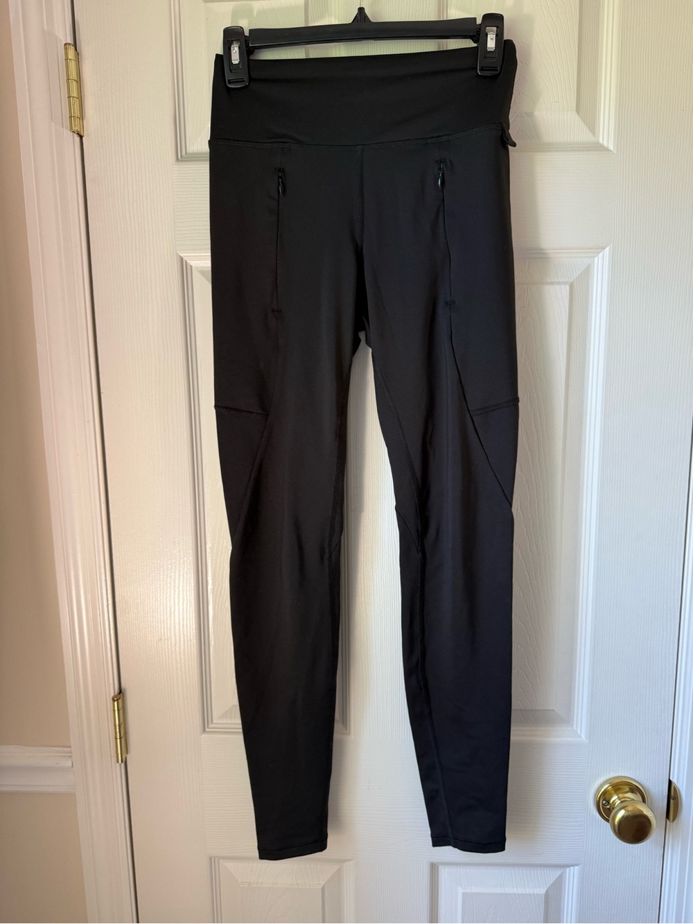 Express Black High-Waist Performance Leggings with Zip Pockets
